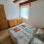 شقة Lahinja & Kolpa River
