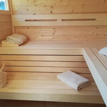 Lahinja & Kolpa River Lejlighed