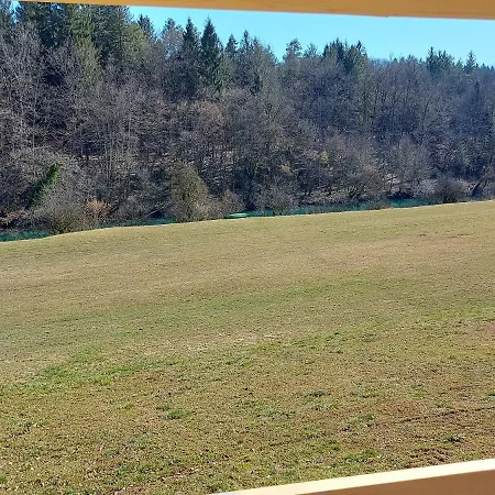 Lahinja & Kolpa River Apartamento *