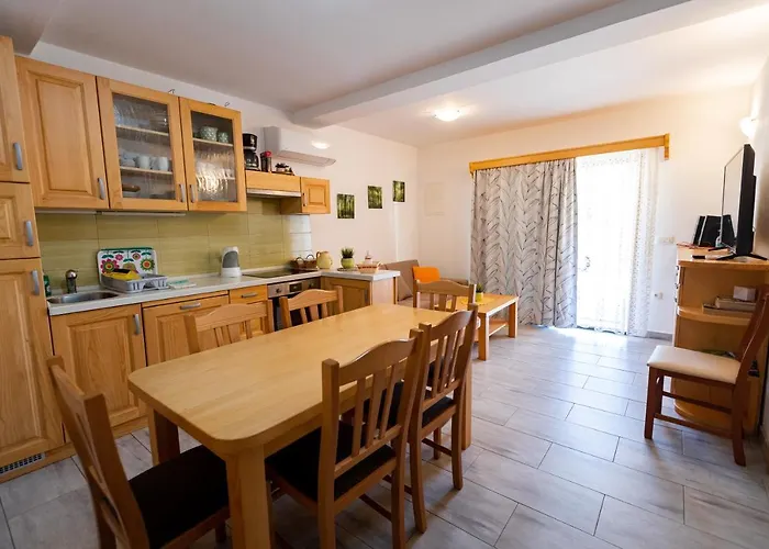 Apartment Lahinja & Kolpa River Metlika