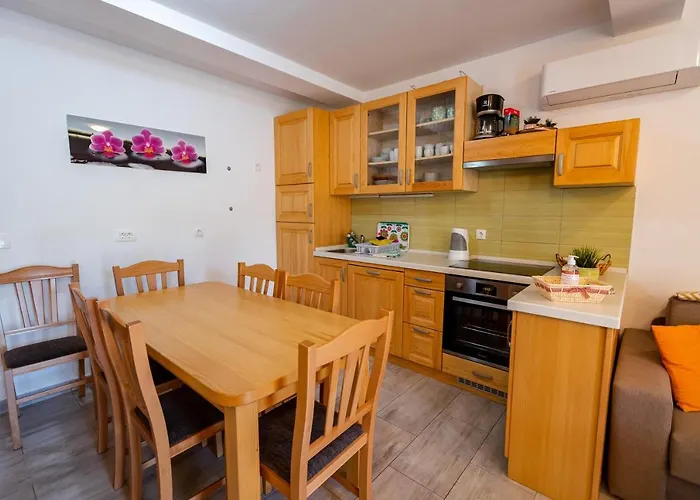 Lahinja & Kolpa River Apartment